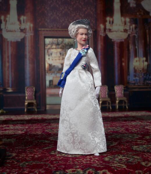 Queen elizabeth 1 barbie new arrivals
